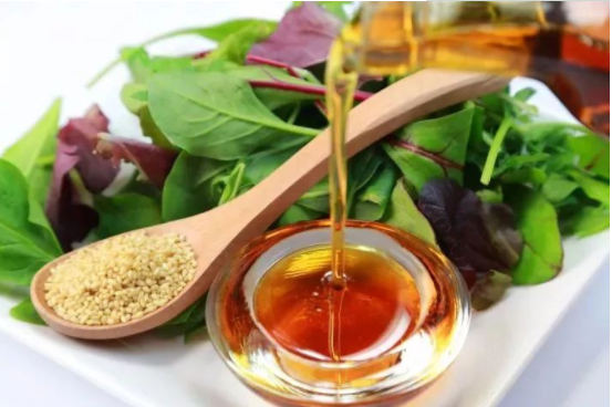 香油這些妙用你知道多少？別只拿來拌菜用！